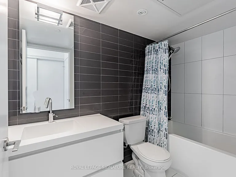 75 Queens Wharf Rd #815 — Photo 13