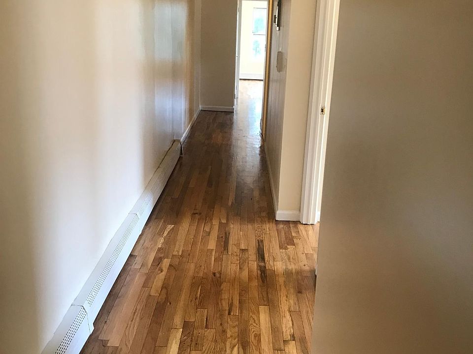 2nd image of 821 E 228th St #2A
