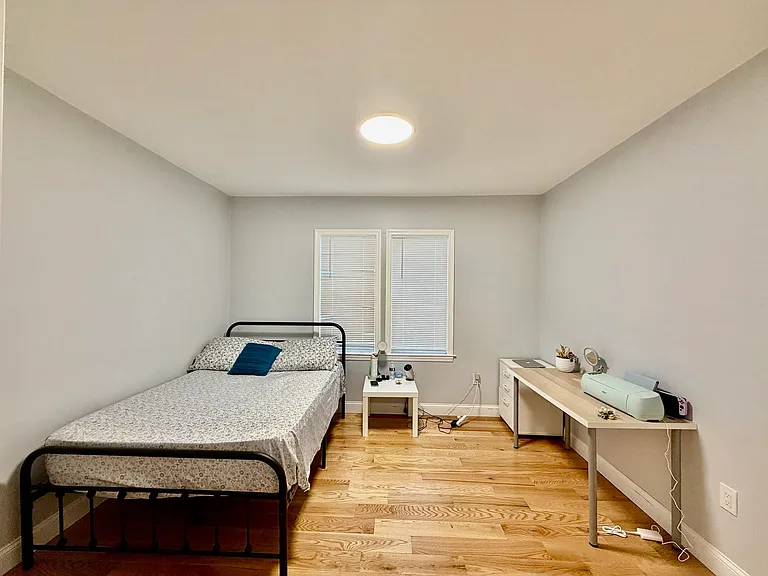 305 Washington St #1A — Photo 14