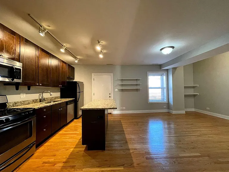 2224 N Bissell St #3 — Photo 7