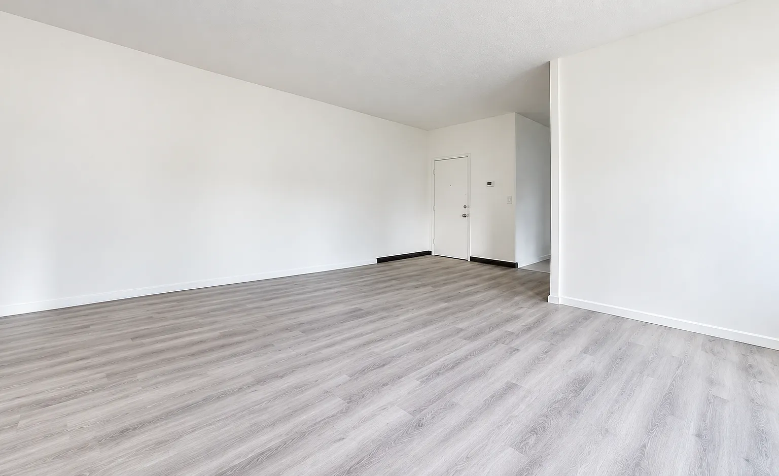 5125 9th Avenue — Photo 3