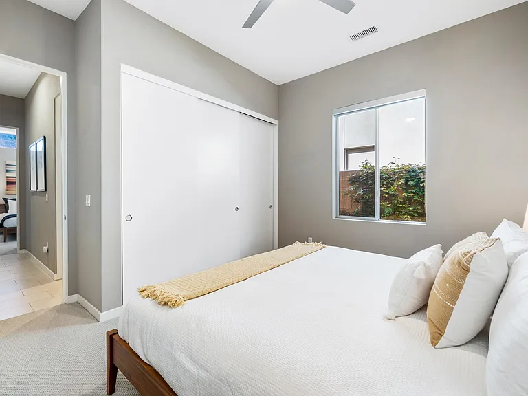 660 Equinox Way — Photo 34