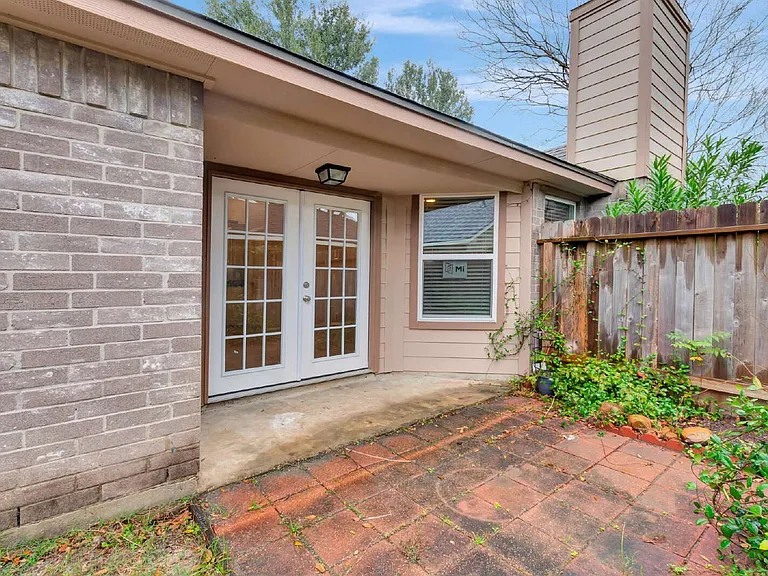 17018 Dusty Mill Dr W — Photo 13