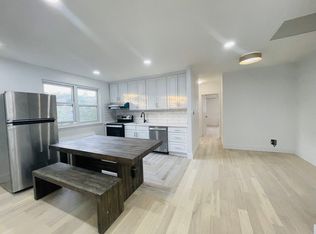 6053 84th St #2PHP, Middle Village, NY 11379