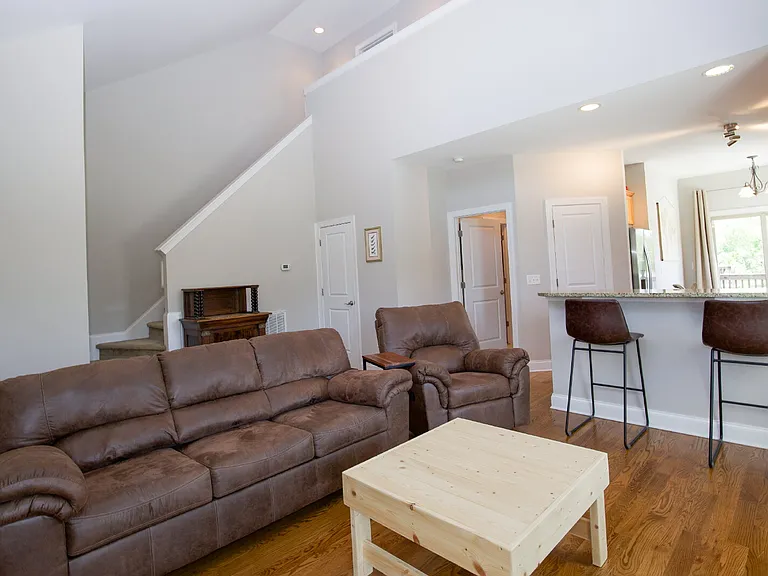 133 Cypress Cir — Photo 7