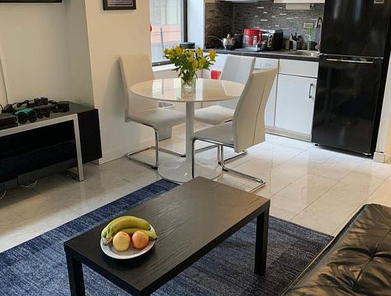 3rd image of 150 W 51st St APT 1920