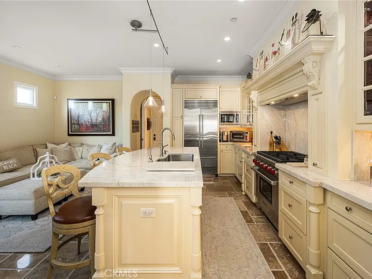 3222 Clay St — Photo 10