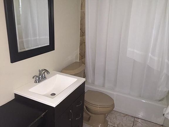4th image of 5112 Hollywood Blvd APT 5