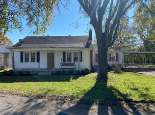 6605 Grove St, College Grove, TN 37046