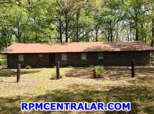 7312 Peters Rd, Jacksonville, AR 72076