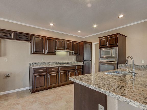 4th image of 9314 E Crystal Dr