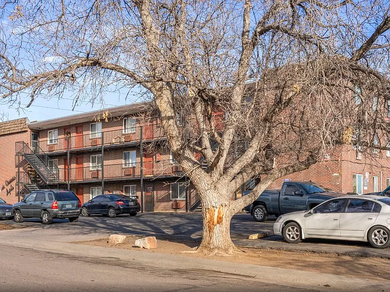 1100 Quivas — Photo 13