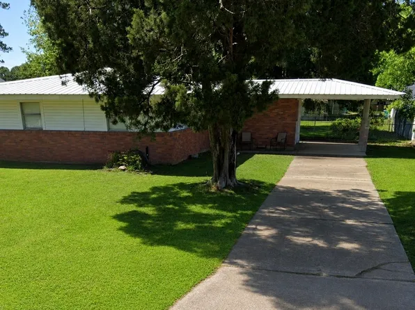 1331 Darrell St, Eunice, LA 70535