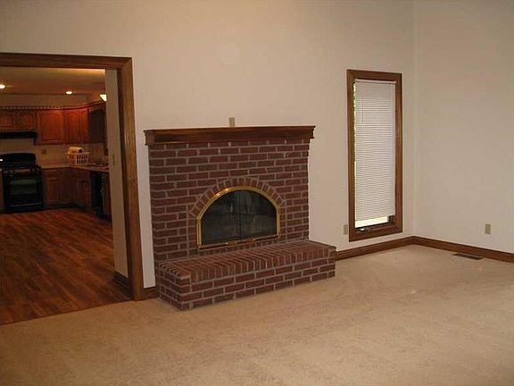 Great Room. Wood burning fireplace