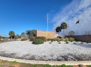 Luar Ave, Chipley, FL 32428