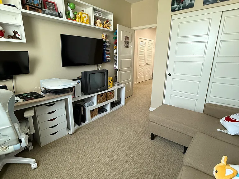503 Winchester Dr — Photo 35