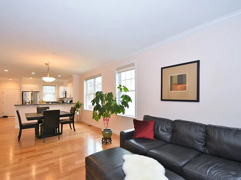 855 Main St #33 — Photo 17