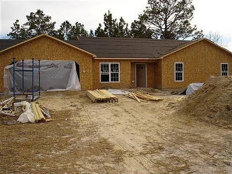 1st image of 173 Sanders Dr