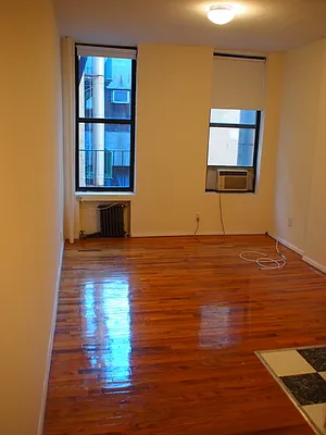 Rented by Sheila M Apfel, LREB | media 25