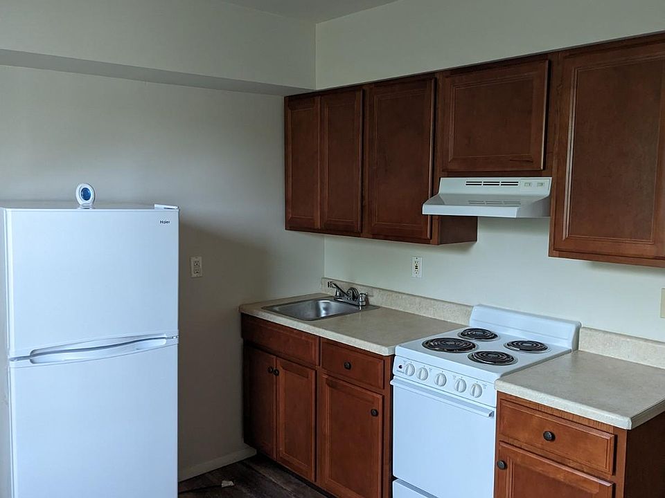 233 Tate Ave Buchanan NY Zillow