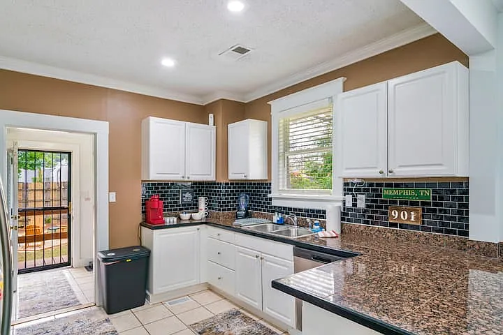 2036 Linden Ave #2038 — Photo 5