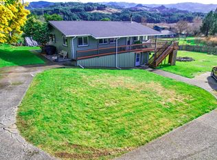 95594 N Bank Rogue Rd, Gold Beach, OR 97444