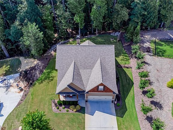 Image 3: Aerial View of the Home.