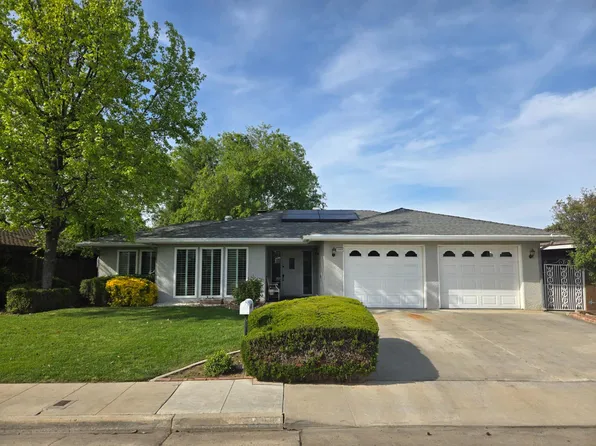 1489 Celeste Ave, Clovis, CA 93611