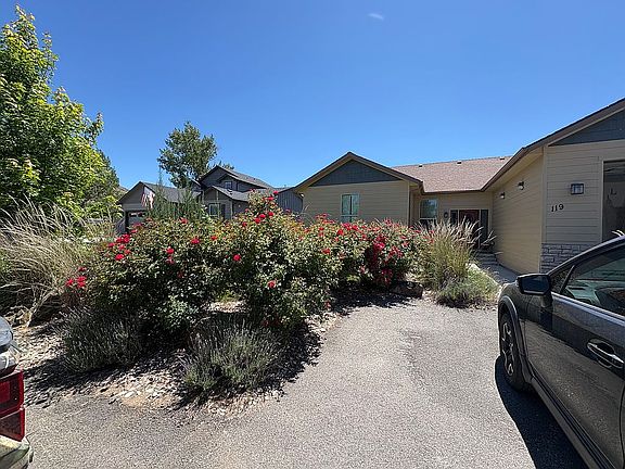 3rd image of 119 Payette River Ave
