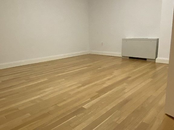 2nd image of 126 Pearl St #23K