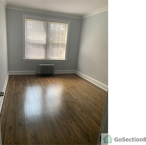 2nd image of 2915 E 78th Pl #3A