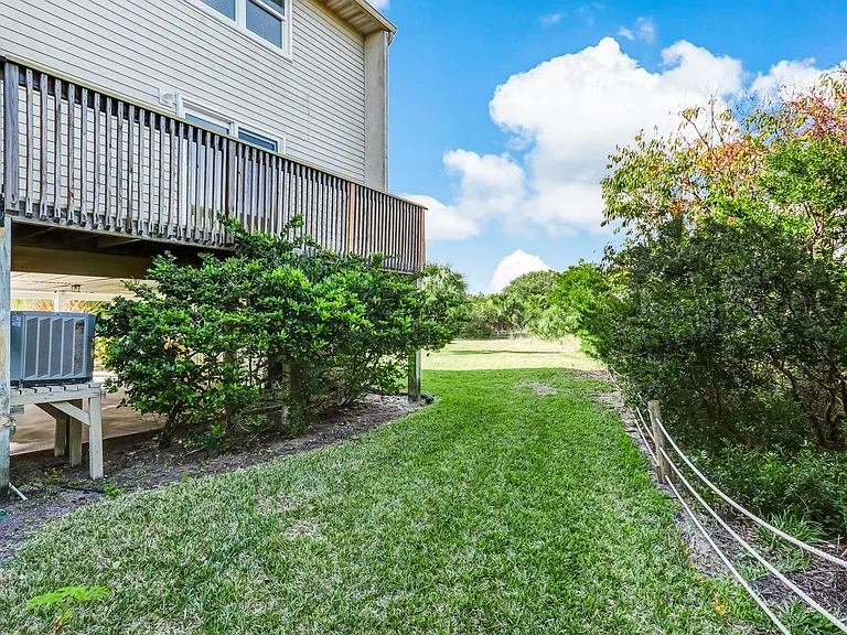 925 Tarpon Ave #26 — Photo 35