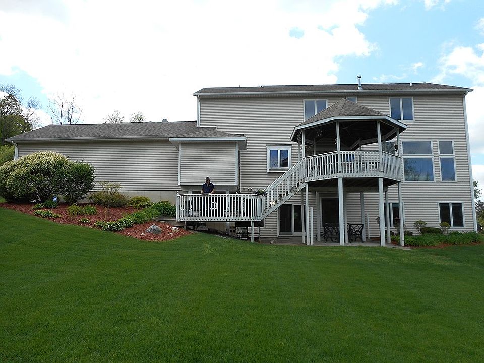 2nd image of 6072 Stonehenge Ct SW
