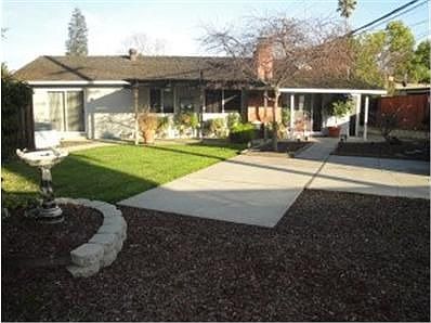 3rd image of 761 Monica Ln