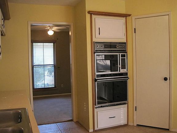 5th image of 14719 Earlswood Dr