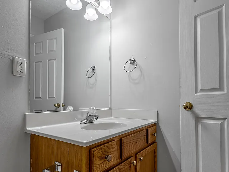 660 Morgan Hills Dr — Photo 15