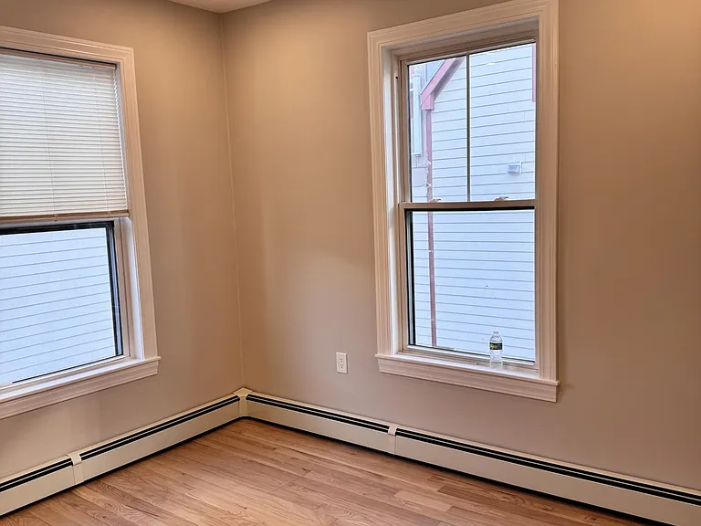 35 Brookline St #12 — Photo 11