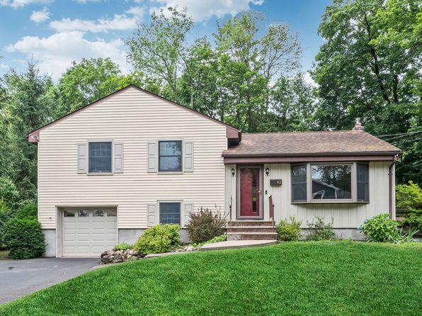 92 Arbor Dr