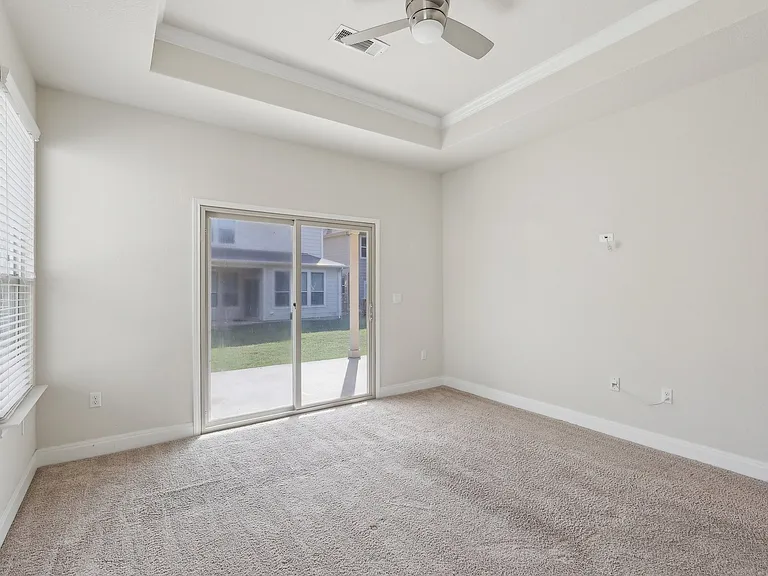 10418 Turnbull Loop — Photo 16