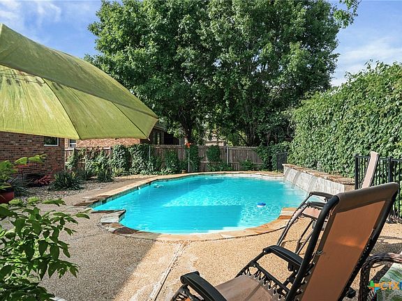 5th image of 5913 Turtle Creek Trl