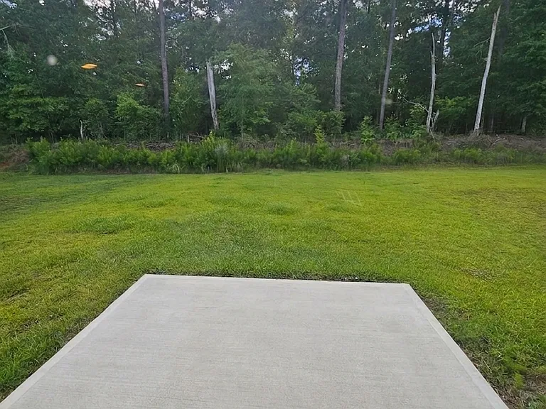 1099 Crescent Moon Loop — Photo 3