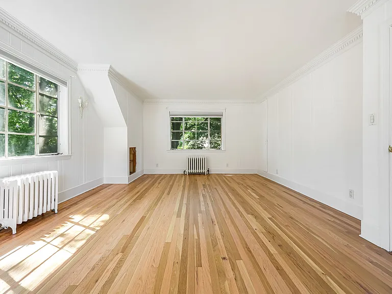 14 Grove Ln — Photo 23