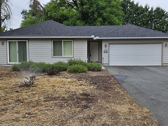 2nd image of 1296 Fruitdale Dr