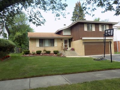 19000 Jodi Ter, Homewood, IL, 60430