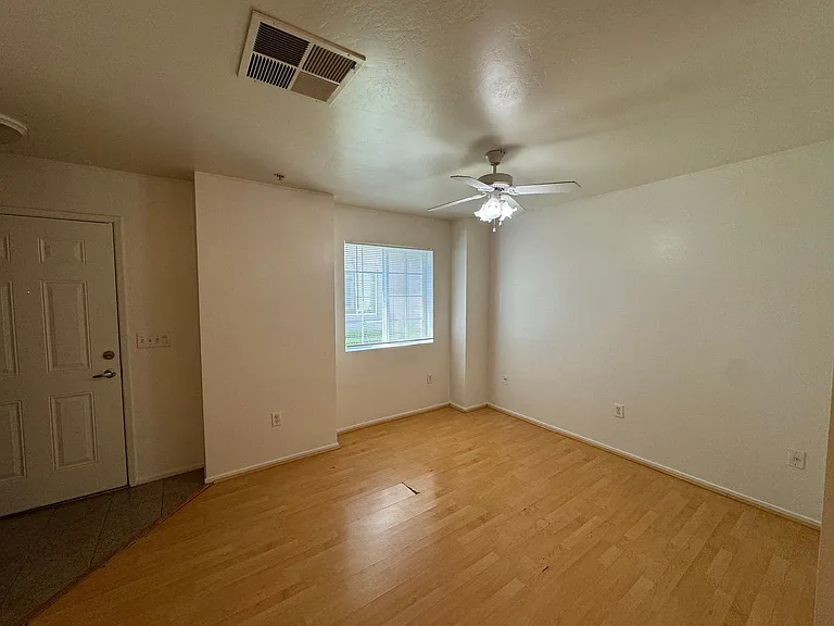 600 Hosking Ave #48 — Photo 3