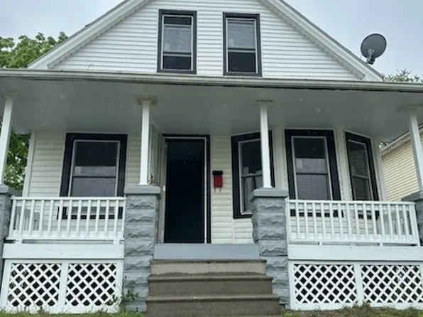 8910 Harris Ave, Cleveland, OH 44104
