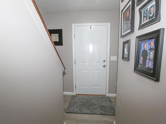 5th image of 7848 Mountain Ash Ln
