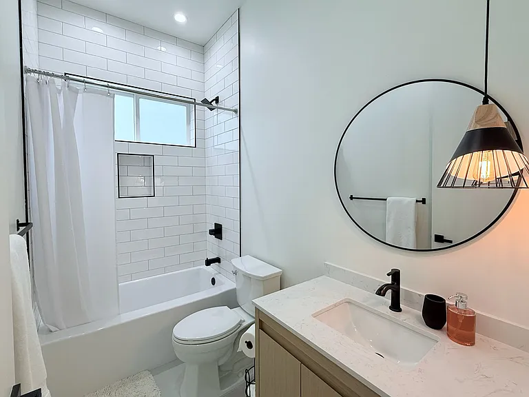 5725 Bertrand Ave #1/2 — Photo 25