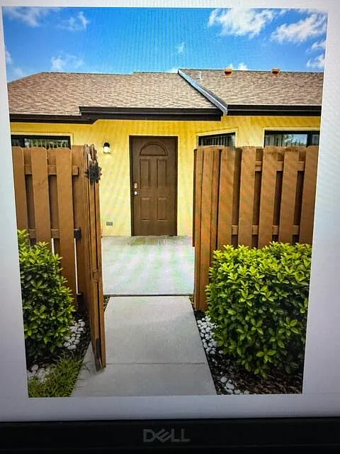 223 Springdale Cir