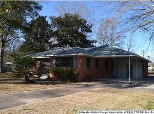 4837 Lois Dr, Zachary, LA 70791